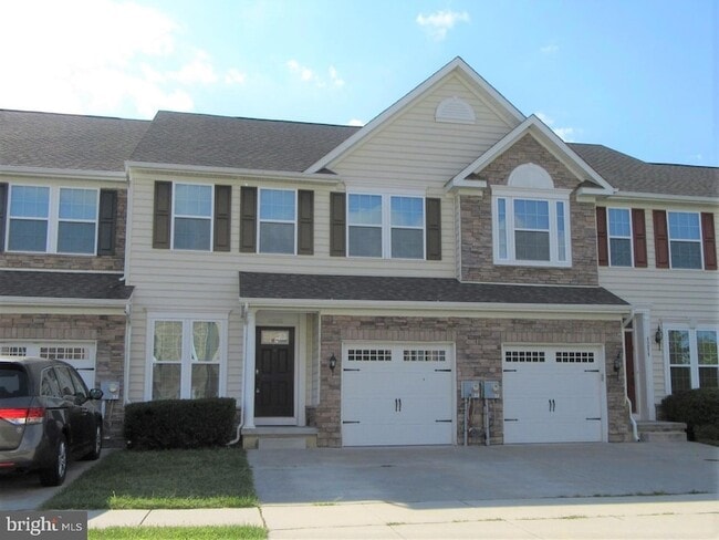 Building Photo - 1209 Madison Ln