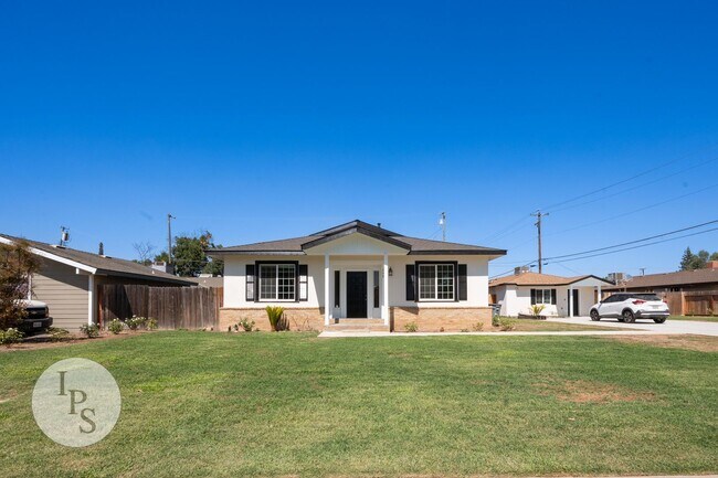 Beautifully Renovated Clovis Home, 3BR/3BA... - Beautifully Renovated Clovis Home, 3BR/3BA...