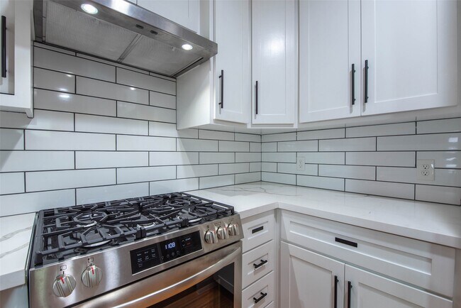 Photo - 1459 Munger St