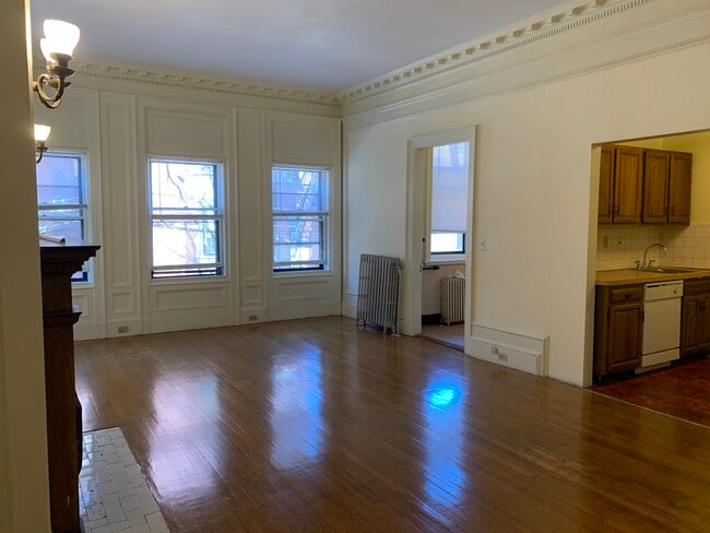 Photo - 379 Commonwealth Ave Unit 3