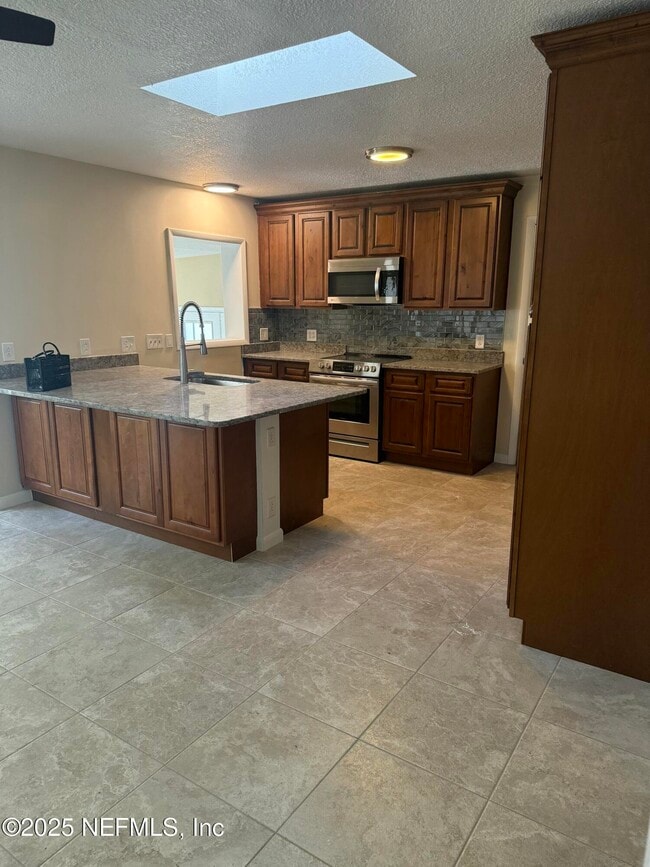 Photo - 7440 Greenway Dr