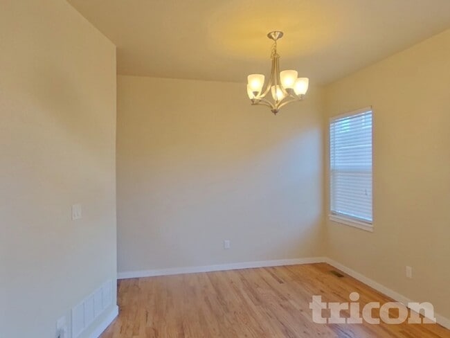 Photo - 2482 Ellingwood Dr