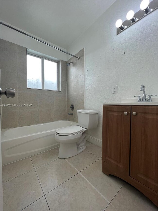 Photo - 1524 Lenox Ave. Unit 15