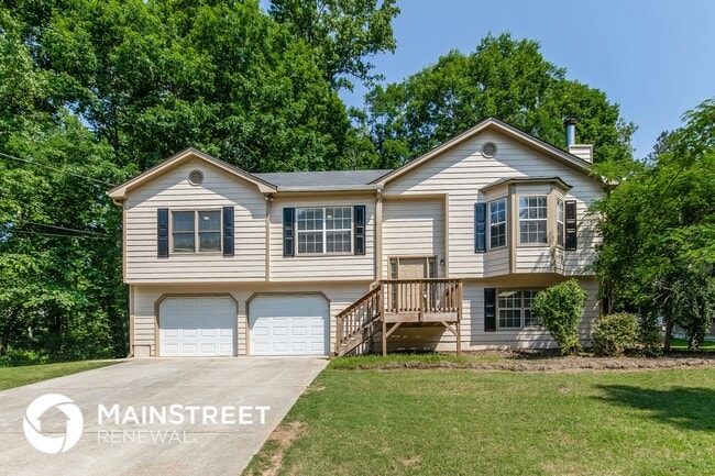 Building Photo - 2180 Castle Royale Dr