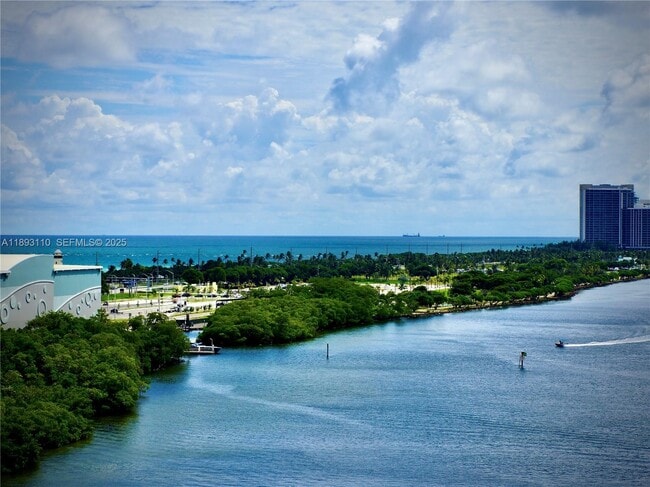 Photo - 300 Bayview Dr Unit 1206