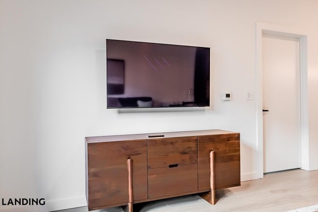 2623 Keene St Unit 512
