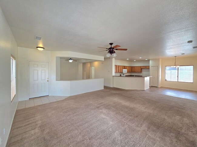 Photo - 609 W Rio Vista Ln