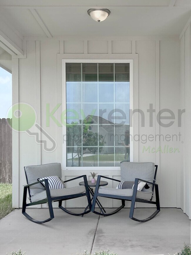 Photo - Beautiful 3B/2.5B Home in Mcallen ( Tres Lagos Community )