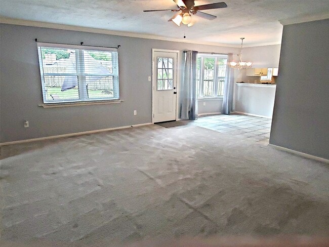 Photo - 11210 Monique Dr