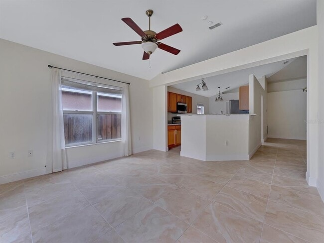 Photo - 2111 Corner Point Ct