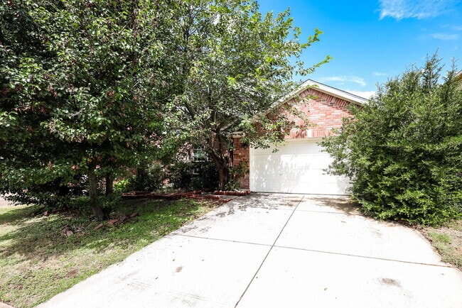 Building Photo - 1727 Blacksmith Dr Rental