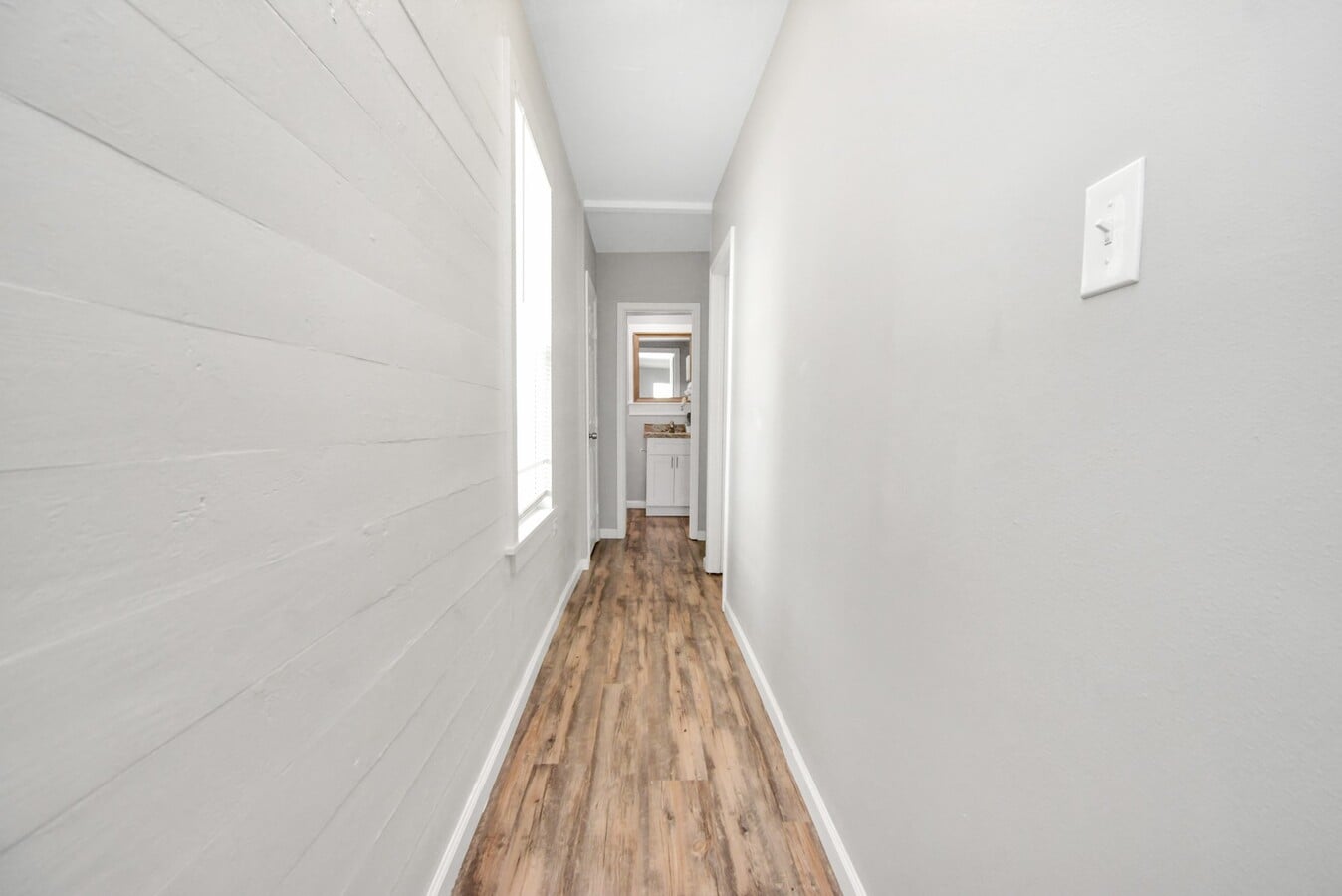 Photo - 1801 Roosevelt St