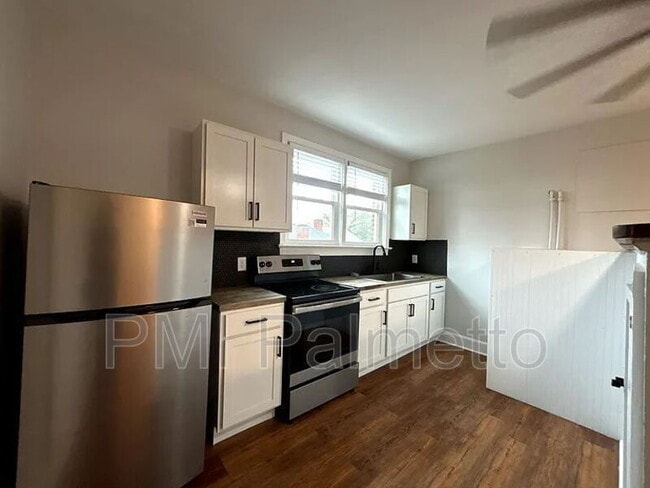 Photo - 502 1/2 State Street