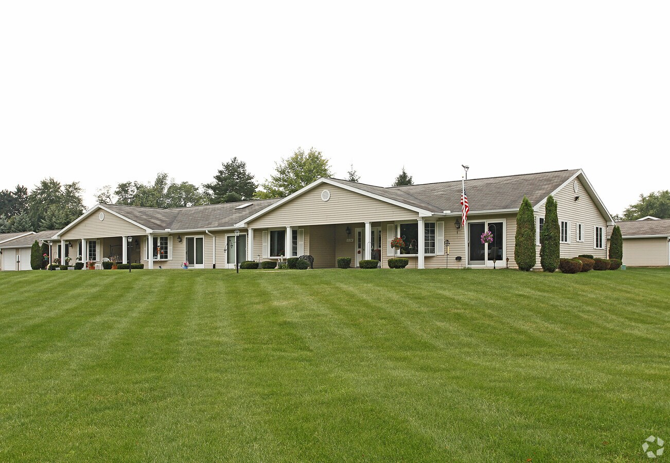 Photo - Arbor Lane Retirement Apartments