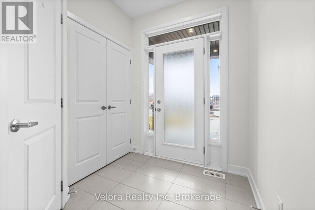 Photo - 744 Cope Dr
