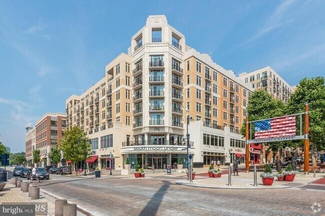 Building Photo - Luxurious 1 Bedroom Condo in National Harbor!