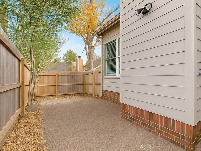 Photo - 2920B Lebanon Pike