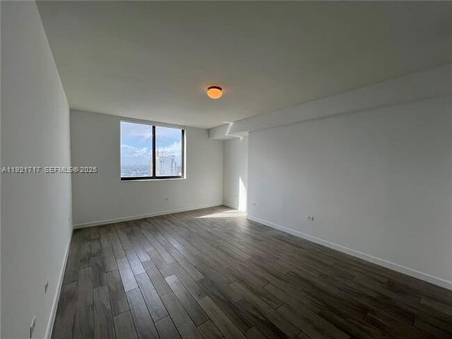 Photo - 999 SW 1st Ave Unit 999 SW 1st Ave 2405