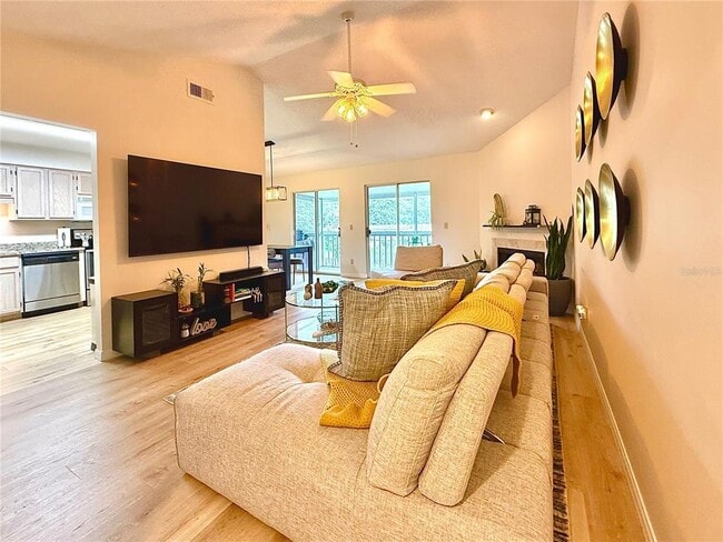 Photo - 5335 White Cliff Ln Unit #805