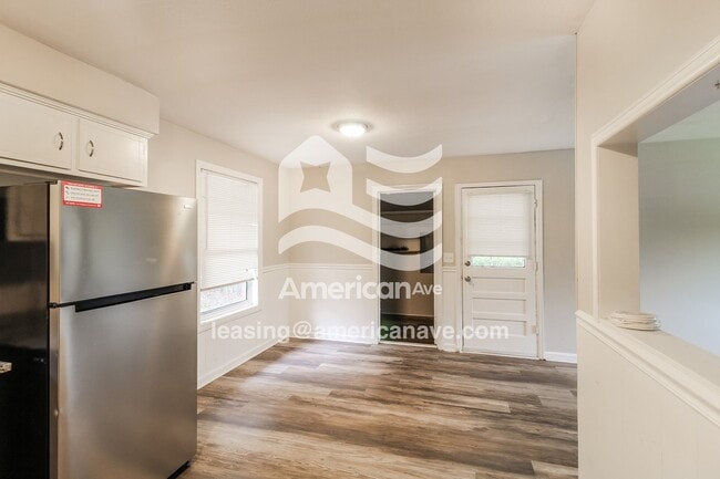 Photo - 4849 Wellborn Dr