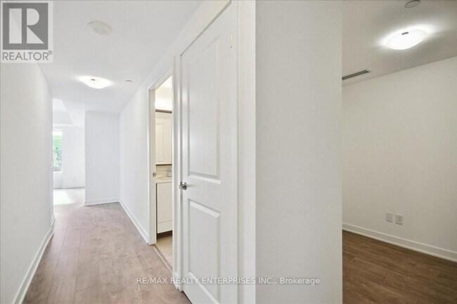 Photo - 543 Richmond St W Unité 711