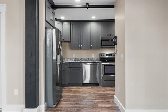 Photo - 5 Batchelders Ct Unit 301