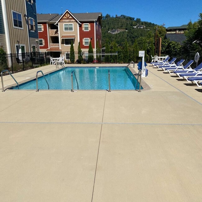 Photo - Mountain Brook