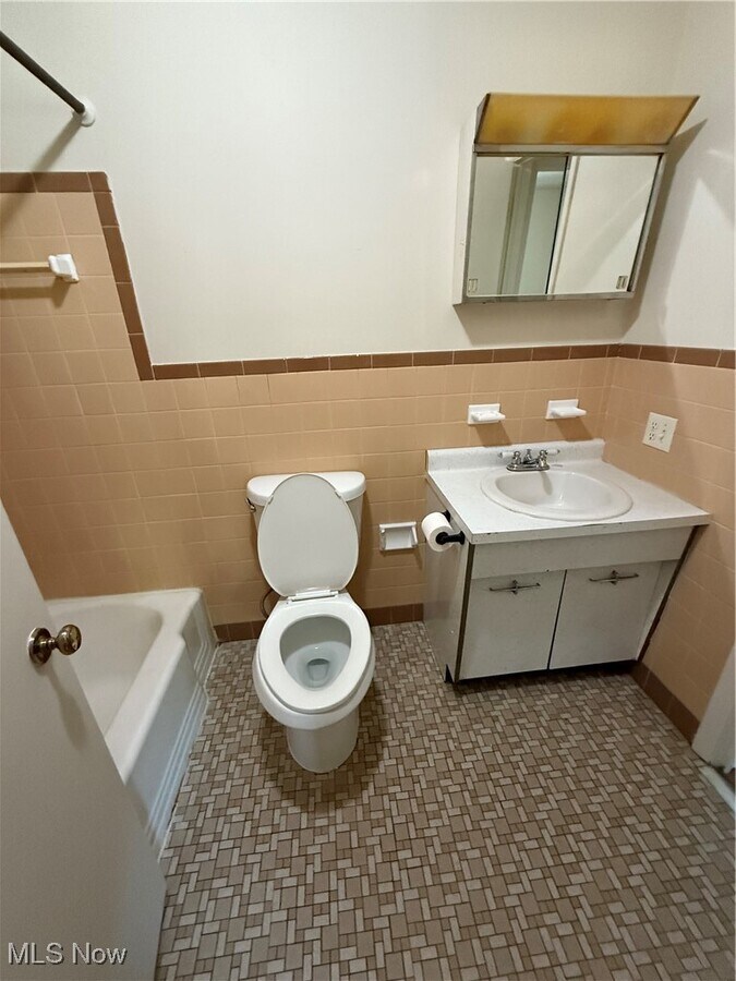 Photo - 640 Lakeside Dr Unidad 11