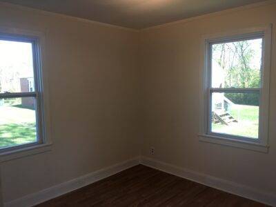 Photo - 1757 Huron Rd SE