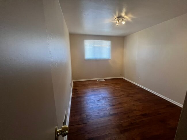 Photo - 2540 Bryant St