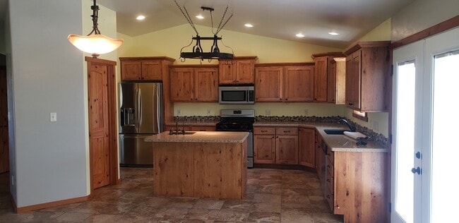 Photo - 1473 Valley Steppe Dr