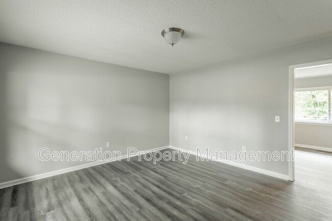 Photo - 1534 N Joiner Rd