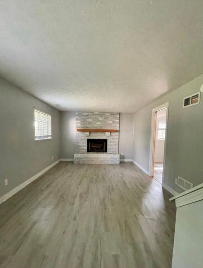 Photo - Charming Tri-Level Home with Fenced Backyard in West Lafayette