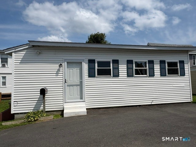 Building Photo - 138 Beach Ave