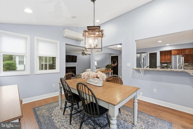 Photo - 20763 Windemere Ct