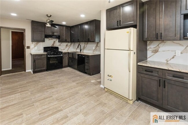10 Eardley Rd