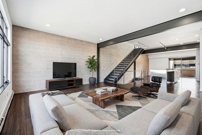 Photo - 11582 Colony Row