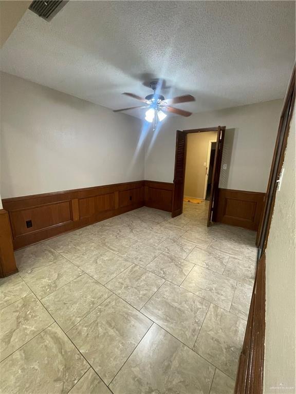 Photo - 14 Toronto Ave