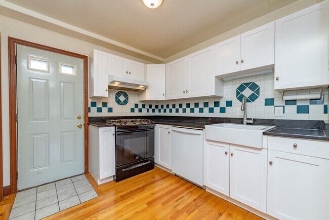 Photo - 21 Orchard St Unit 1