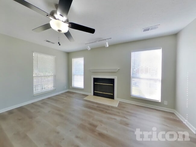 Photo - 1022 Ridge Trail