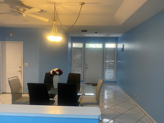 Photo - 9678 Royal Palm Blvd