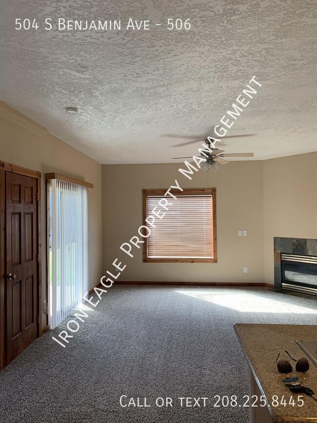 Photo - 504 S Benjamin Ave