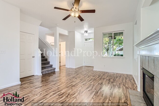 Photo - We Just Lowered the price!! Lovely 3 bedroom home in Hillsboro