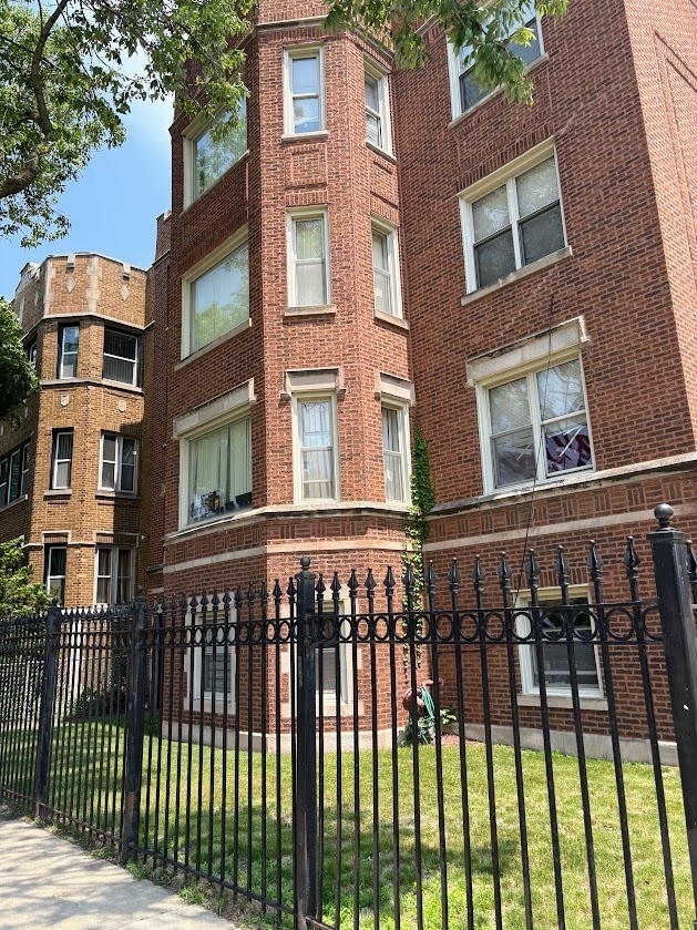 Building Photo - 7655 S Yates Blvd Rental