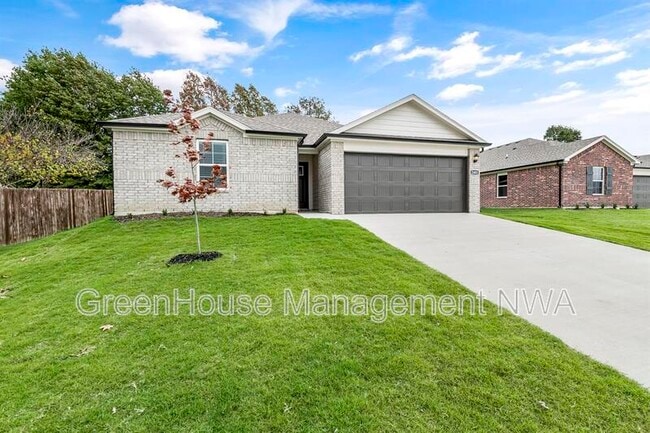 Photo - 2401 N Heritage Ranch Dr