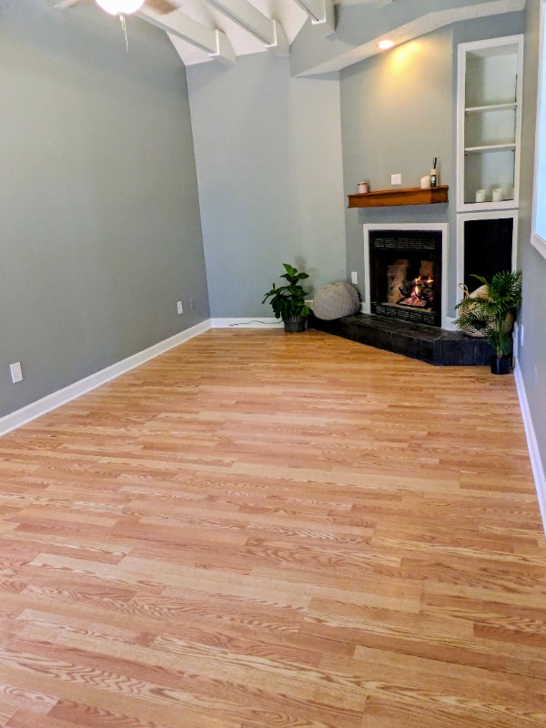 Photo - 945 Rogers St