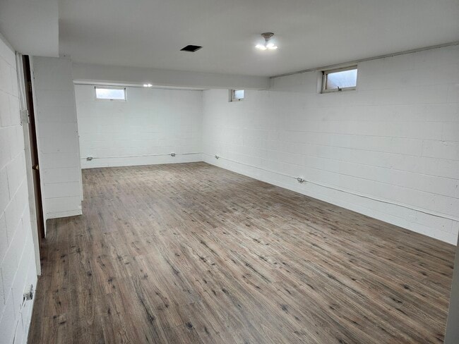 Photo - 6618 South Dr