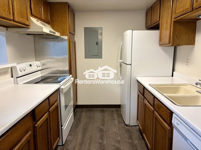 Photo - 18003 E Ohio Ave Unit 201