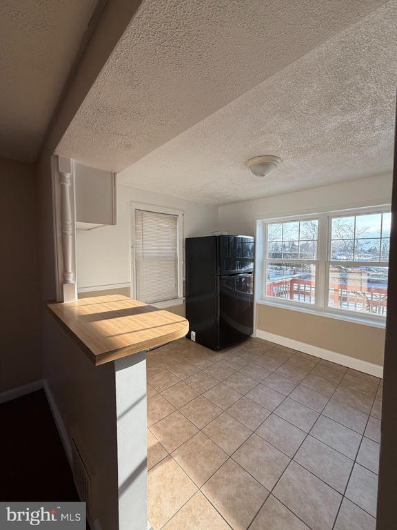 Photo - 973 S Olden Ave Unit 2ND FLOOR