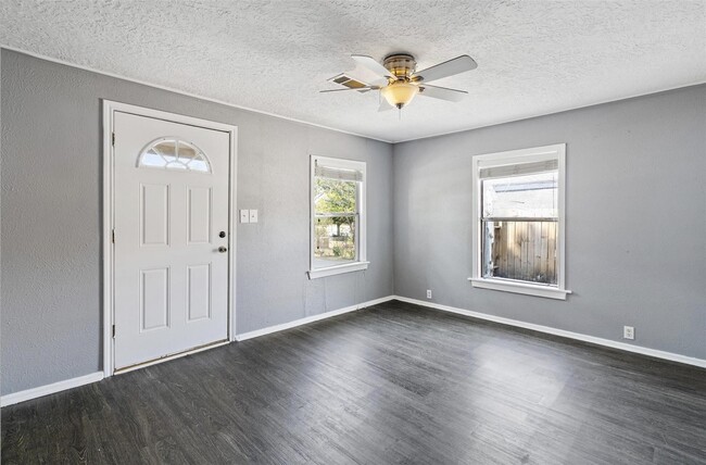 Photo - 1504 Polk Ave